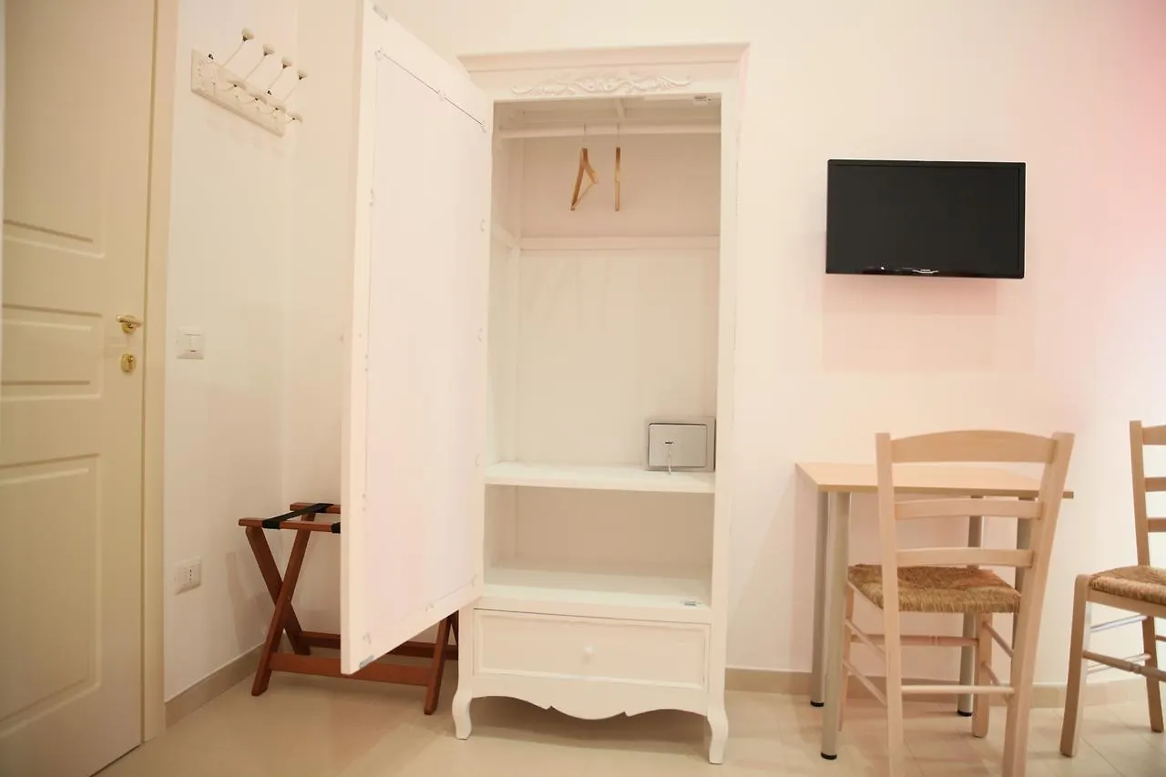 Il Gioiellino Lifestyle Bed & Breakfast Naples