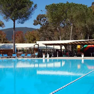 **** Vakantiepark Lacona Italië