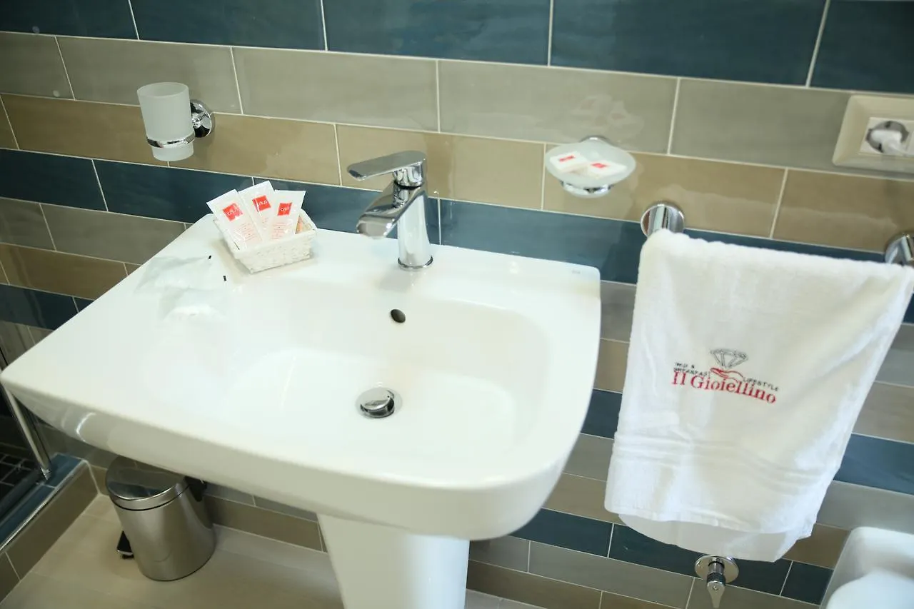**  Bed and Breakfast Il Gioiellino Lifestyle Nápoles Italia
